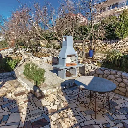 In Mit Grill- Garten Und By Interhome דירה